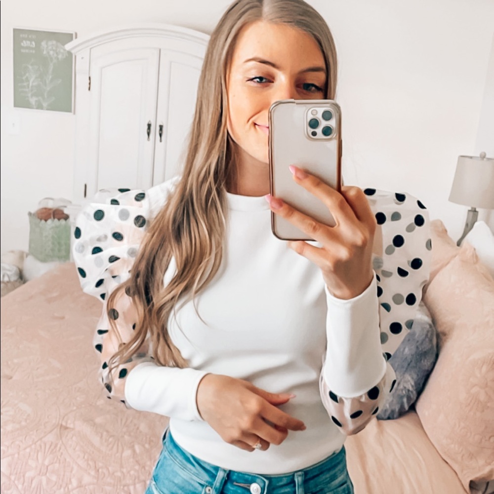 Polka Dot Puff Sleeve Top